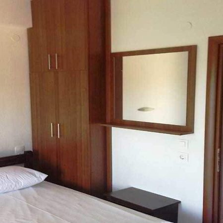 Paradisos Apartments 尼尔斯吉尼 外观 照片